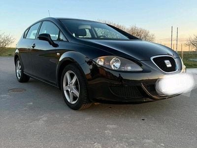 Usata Seat Leon 102 CV (75 kW) 2006 Nero Utilitaria
