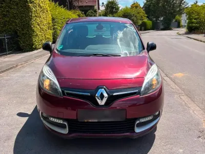 Gebraucht Renault Mégane GrandTour 110 PS (80 kW) 2015 Rot Kombi