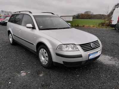 Gebraucht VW Passat Basis 102 PS (75 kW) 2004 Silber Kombi