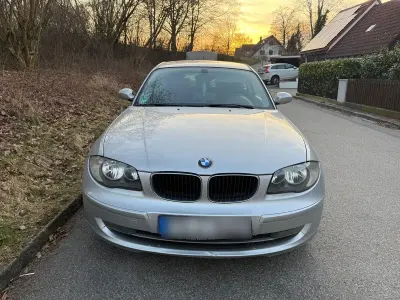 Gebraucht BMW 116 116 PS (85 kW) 2009 Silber Kleinwagen