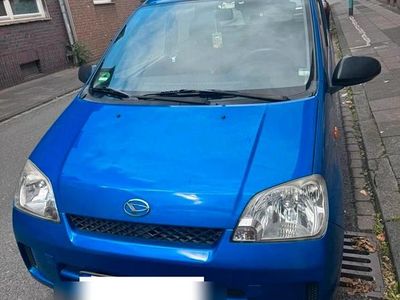Blau Gebraucht 2004 Daihatsu Cuore Kleinwagen | 1.950 €