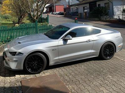 Gebraucht Ford Mustang GT Fastback 450 PS (330 kW) 2019 Silber Coupé