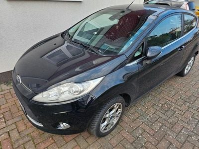 Gebraucht Ford Fiesta Titanium 82 PS (60 kW) 2012 Schwarz Kleinwagen