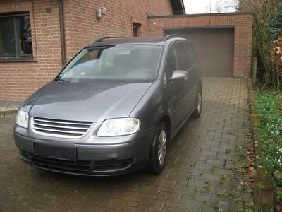 Usata VW Touran 105 CV (77 kW) 2005 Grigio Monovolume