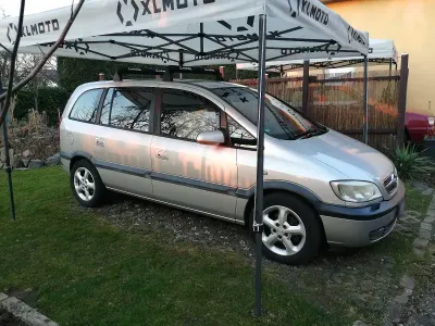 Gebraucht Opel Zafira 125 PS (91 kW) 2003 Silber Van / Kleinbus
