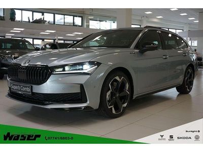 Neu Skoda Superb SportLine 193 PS (141 kW) 2026 Silber Kombi