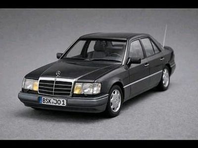 Gebraucht Mercedes E220 AMG 150 PS (110 kW) 1993 Grau Limousine