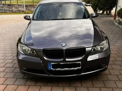 Gebraucht BMW 320 150 PS (110 kW) 2005 Grau Limousine