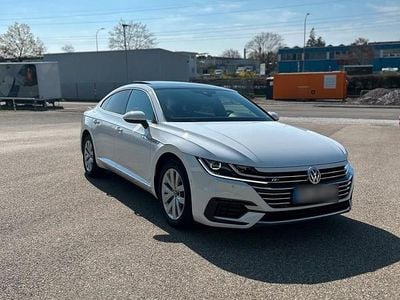 Gebraucht VW Arteon R-line 239 PS (175 kW) 2018 Weiß Kleinwagen