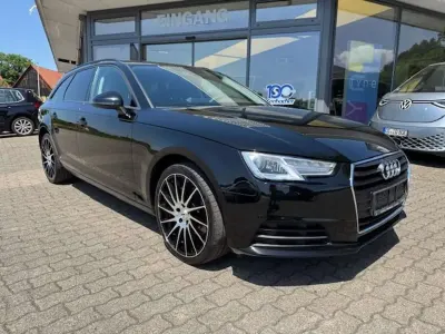 Gebraucht Audi A4 190 PS (139 kW) 2019 Schwarz Kombi