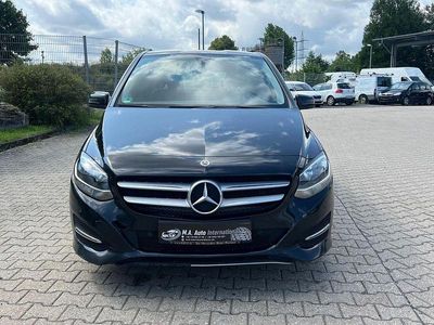 Mercedes B180