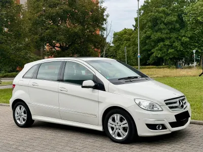 Gebraucht Mercedes B180 Avantgarde 109 PS (80 kW) 2008 Weiß Van / Kleinbus