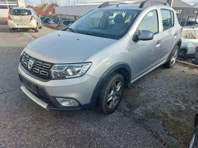 Gebraucht Dacia Sandero Prestige 90 PS (66 kW) 2018 Silber Limousine