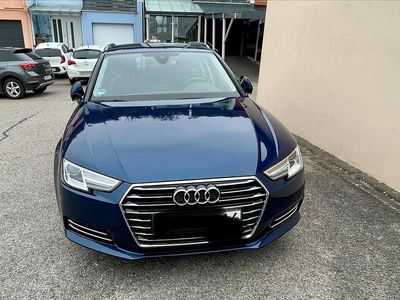 Używany Audi A4 150 KM (110 kW) 2017 Niebieski Kombi