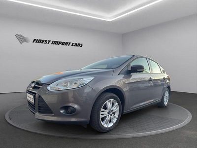 Usata Ford Focus Trend 105 CV (77 kW) 2011 Marrone Berlina