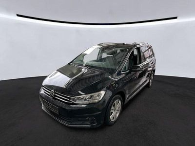Gebraucht VW Touran 150 PS (110 kW) 2023 Schwarz Van / Kleinbus