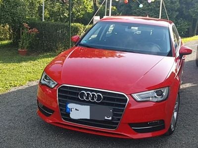 Rot Gebraucht 2016 Audi A3 Ambition Limousine | 10.750 € (Guter Preis)
