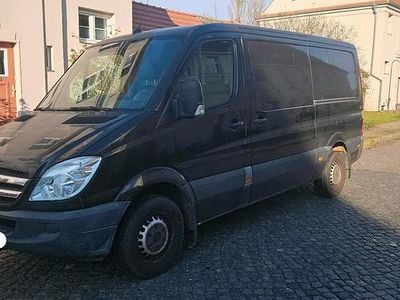 Schwarz Gebraucht 2008 Mercedes Sprinter Van | 7.900 €