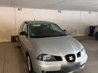 Gebraucht Seat Ibiza 64 PS (47 kW) 2004 Silber Kleinwagen