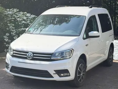 Gebraucht VW Caddy Comfortline 110 PS (80 kW) 2017 Weiß Van / Kleinbus