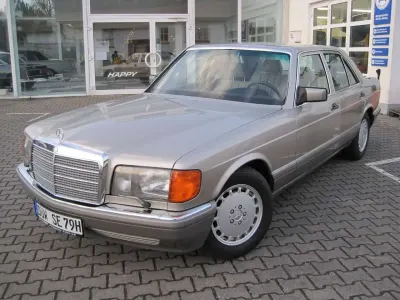 Brugt Mercedes 300 SE 179 HK (131 kW) 1987 Sølv Sedan