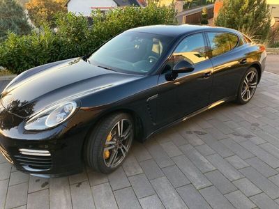 Porsche Panamera Turbo