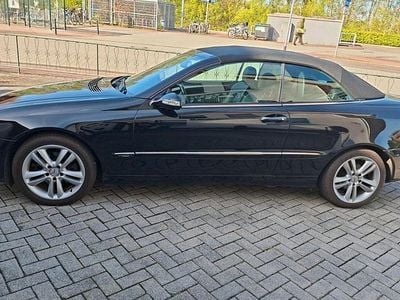 Begagnad Mercedes CLK200 165 HK (121 kW) 2006 Svart Cab