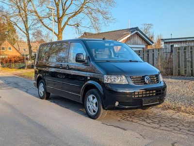 Schwarz Gebraucht 2009 VW Transporter Comfortline Van | 11.900 € (Etwas zu teuer)