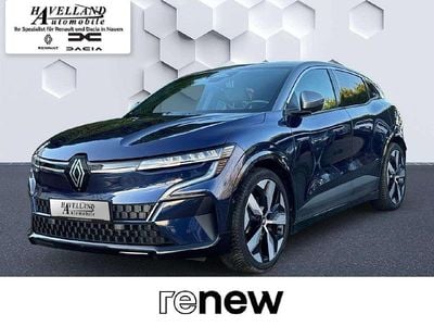 Blau rre + grau kqg Gebraucht 2022 Renault Mégane Techno Limousine | 22.890 € (Etwas zu teuer)