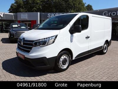 Gebraucht Renault Trafic 131 PS (96 kW) 2022 Weiß Van / Kleinbus
