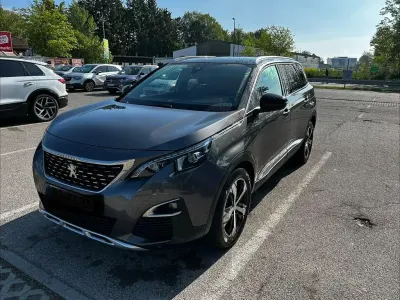 Gebraucht Peugeot 5008 GT-line 181 PS (133 kW) 2019 Grau SUV