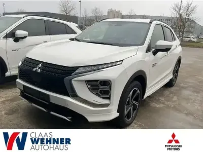 Gebraucht Mitsubishi Eclipse Cross Plus 188 PS (138 kW) 2022 S) (weiss SUV