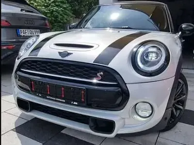 Gebraucht Mini Cooper S 192 PS (141 kW) 2019 Grau Kleinwagen