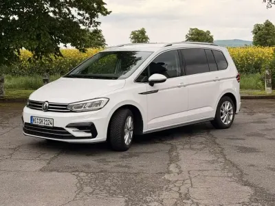 Gebraucht VW Touran Highline 150 PS (110 kW) 2017 Van / Kleinbus