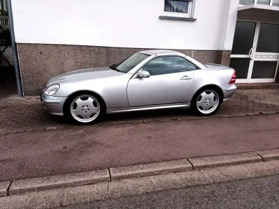 Second-hand Mercedes SLK200 163 CP (119 kW) 2000 Argintiu Cabrio