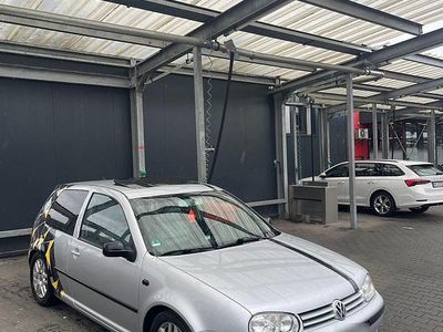 Gebraucht VW Golf IV 101 PS (74 kW) 2001 Silber Kleinwagen