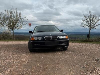 Usata BMW 323 170 CV (125 kW) 1998 Blu Berlina
