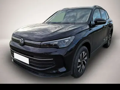 Neu VW Tiguan Life 131 PS (96 kW) 2025 Schwarz SUV