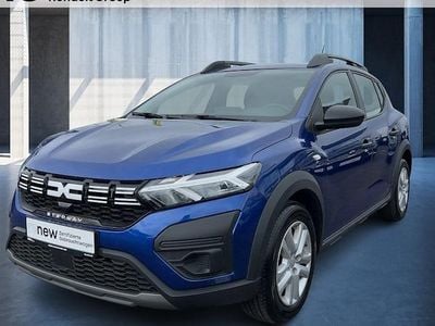 Brugt Dacia Sandero Essentiel 122 HK (89 kW) 2024 Blå Sedan