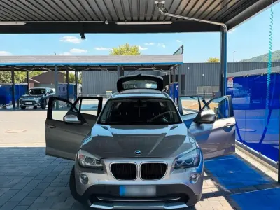 Gebraucht BMW X1 177 PS (130 kW) 2011 Silber SUV