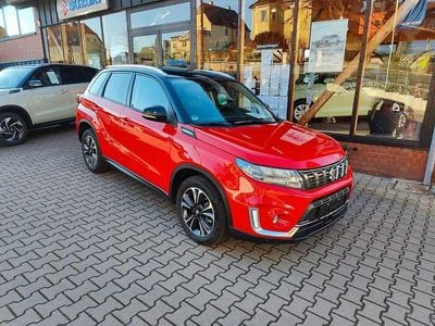 Rot Gebraucht 2024 Suzuki Vitara Comfort+ SUV | 26.480 € (Fairer Preis)