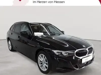 Gebraucht BMW 320 Sport Line 190 PS (139 kW) 2022 Schwarz uni Kombi