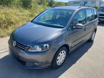 Gebraucht VW Touran 105 PS (77 kW) 2014 Grau Van / Kleinbus