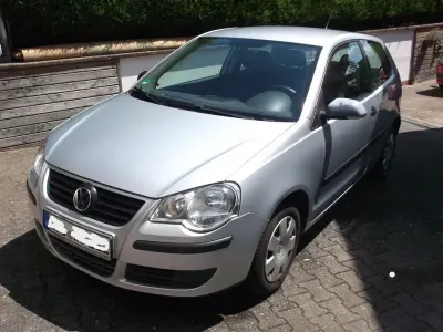 Gebraucht VW Polo Trendline 60 PS (44 kW) 2009 Silber Kleinwagen