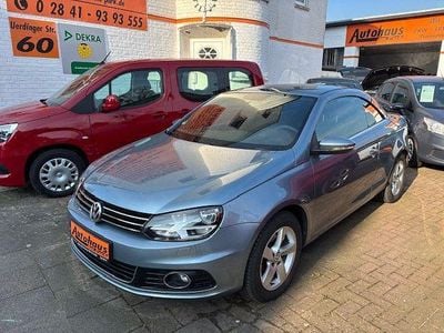 Usata VW Eos Basis 122 CV (89 kW) 2012 Blu Cabrio