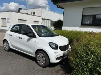 Gebraucht Smart ForFour 72 PS (52 kW) 2016 Weiß Kleinwagen