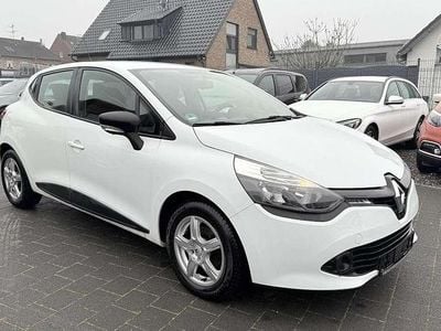 Weiß Gebraucht 2015 Renault Clio IV Life Kleinwagen | 4.200 € (Superpreis)
