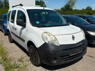 Gebraucht Renault Kangoo Expression 106 PS (77 kW) 2008 Weiß Van / Kleinbus