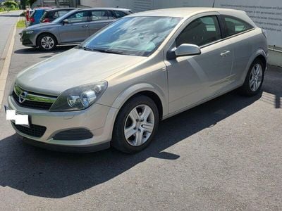 Opel Astra GTC