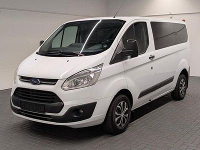 Frostweiss Gebraucht 2017 Ford Transit Custom Van / Kleinbus | 18.980 €